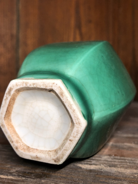 古玩陶瓷綠釉六方瓶拍賣，當前價格24800元