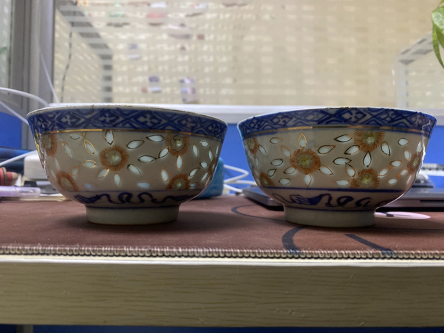 古玩陶瓷玲瓏瓷青花碗拍賣，當前價格2000元