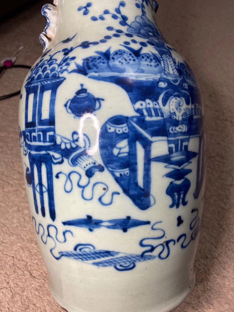 古玩陶瓷豆青釉青花博古花卉紋瓶拍賣，當前價格12000元