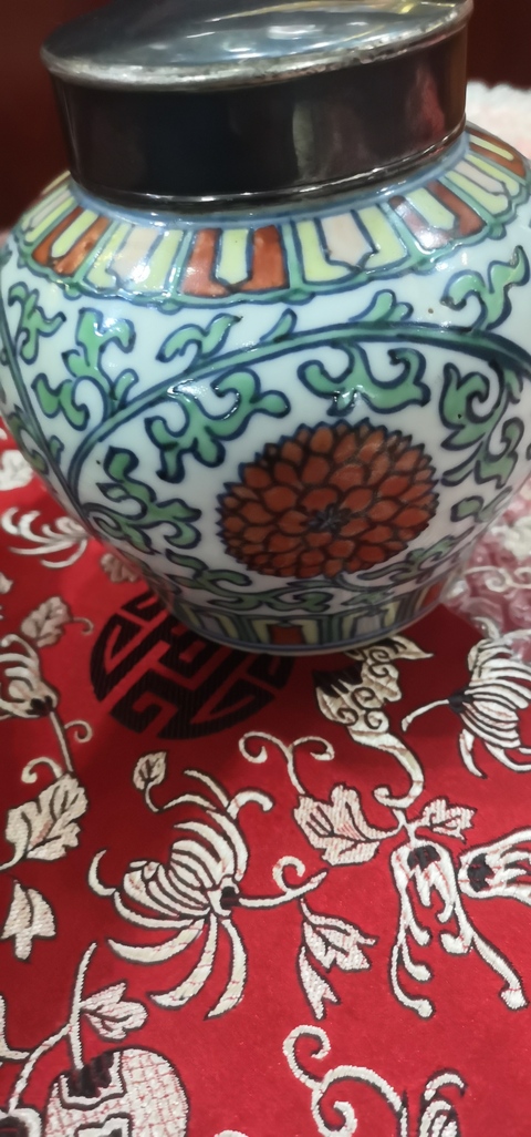 古玩陶瓷清中期拍賣，當前價格18000元