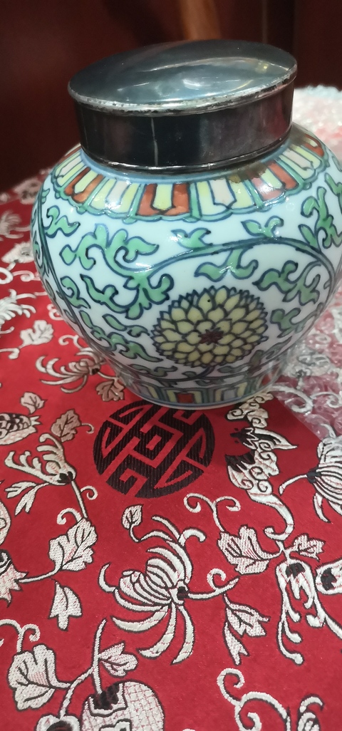 古玩陶瓷清中期拍賣，當前價格18000元