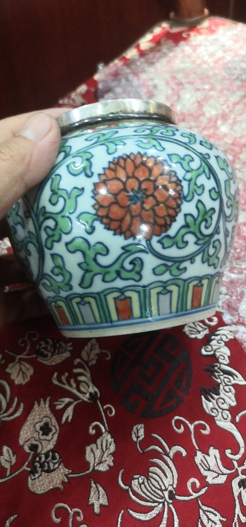 古玩陶瓷清中期拍賣，當前價格18000元