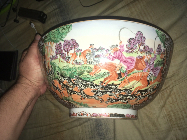 古玩陶瓷廣彩花卉開光人物故事紋大碗拍賣，當前價格12000元