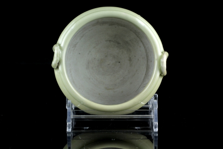 古玩陶瓷豆青釉爐拍賣，當(dāng)前價格3000元