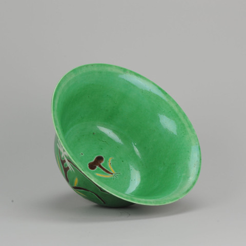 古玩陶瓷綠地素三彩碗拍賣，當前價格8000元