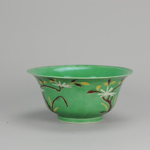 古玩陶瓷綠地素三彩碗拍賣，當前價格8000元