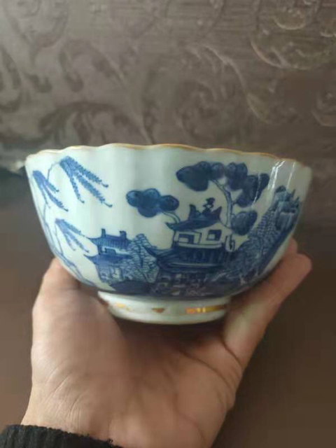 古玩陶瓷樓臺亭閣山水紋青花碗拍賣，當前價格11000元