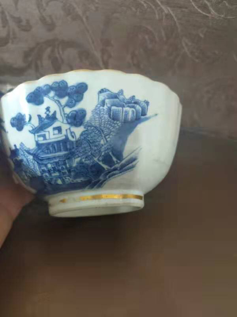 古玩陶瓷樓臺亭閣山水紋青花碗拍賣，當前價格11000元