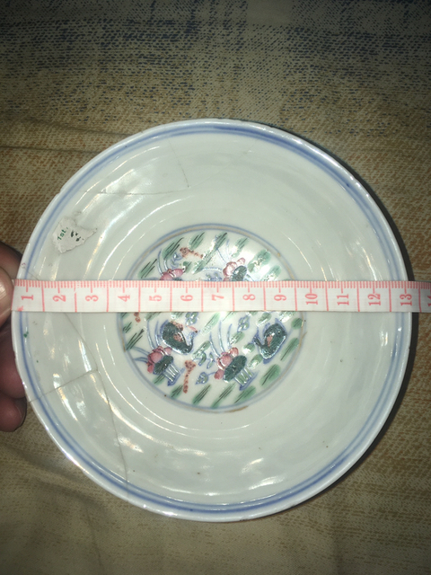 古玩陶瓷青花五彩鴛鴦荷花紋碗拍賣，當前價格6000元