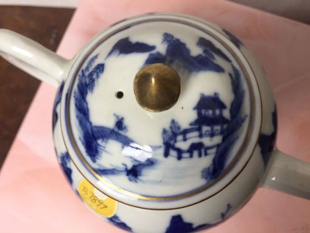 古玩陶瓷青花描金山水人物紋執(zhí)壺拍賣，當(dāng)前價(jià)格8000元