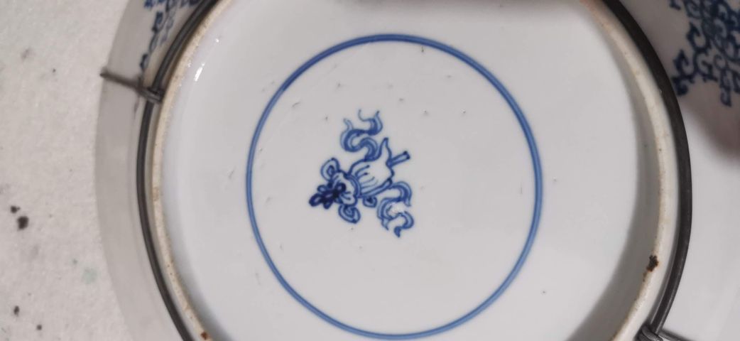 古玩陶瓷青花四季花卉紋盤拍賣，當(dāng)前價格2000元