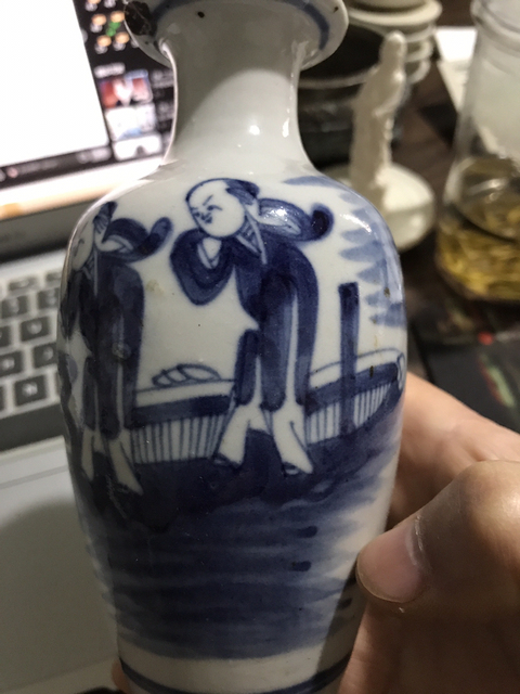 古玩陶瓷人物紋青花瓶拍賣，當前價格13000元