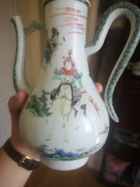 古玩陶瓷五彩人物執壺拍賣，當前價格18000元