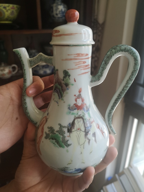 古玩陶瓷五彩人物執壺拍賣，當前價格18000元