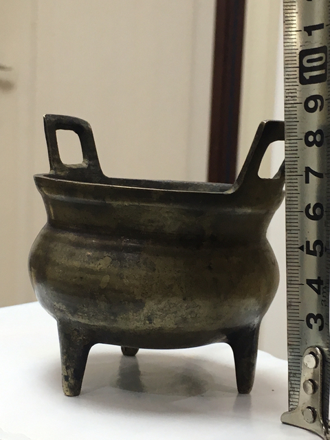 古玩銅器香爐拍賣，當前價格2000元