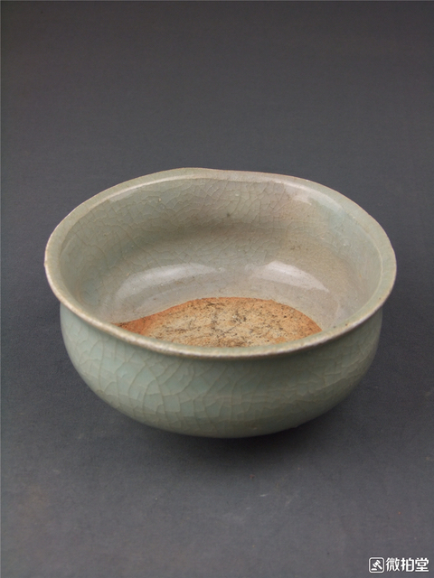 古玩陶瓷青瓷爐拍賣，當(dāng)前價(jià)格12800元