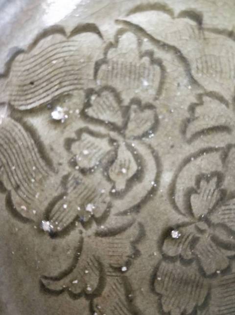 古玩陶瓷青瓷蓖劃花卉紋碗拍賣，當前價格9900元