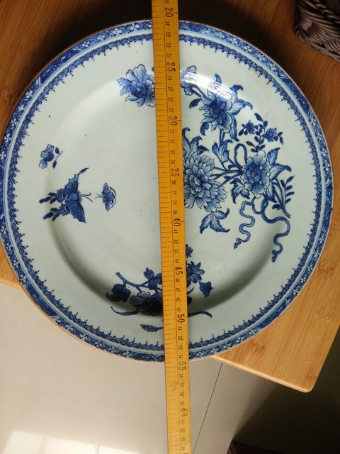 古玩陶瓷青花盤拍賣，當(dāng)前價(jià)格13900元