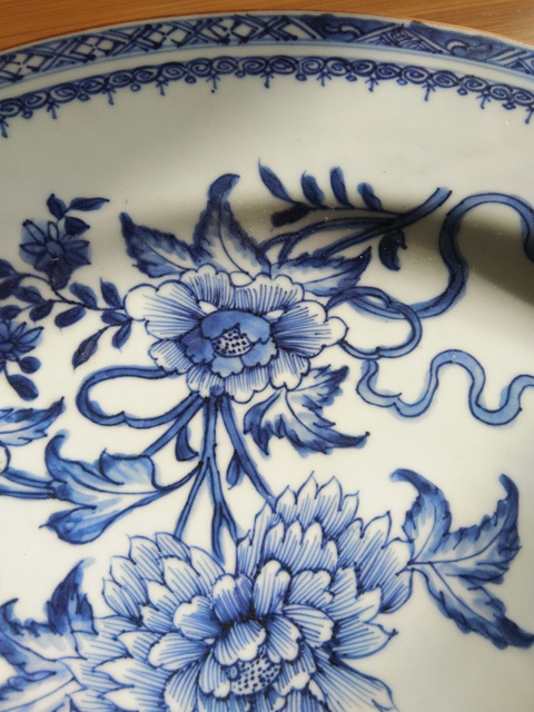 古玩陶瓷青花盤拍賣，當(dāng)前價(jià)格13900元