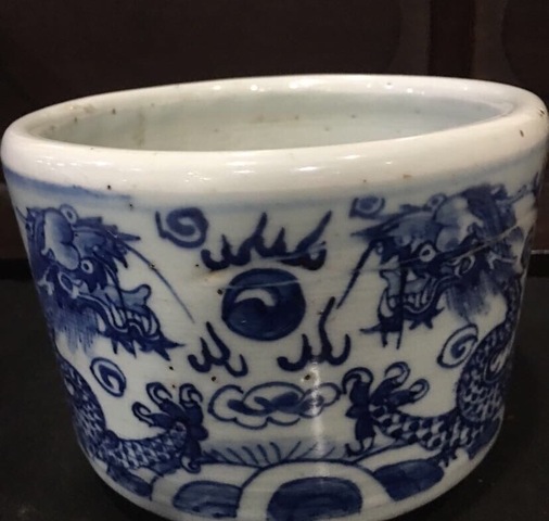 古玩陶瓷龍紋青花爐拍賣，當(dāng)前價(jià)格13900元