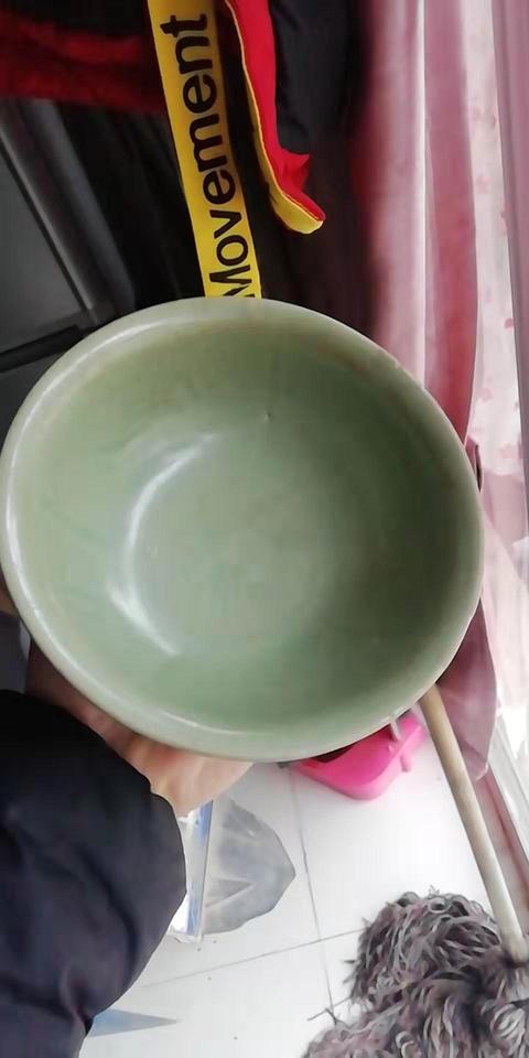 古玩陶瓷龍泉碗拍賣，當前價格15800元