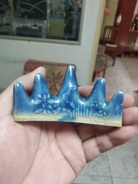 古玩陶瓷藍釉印花筆山拍賣，當前價格9900元