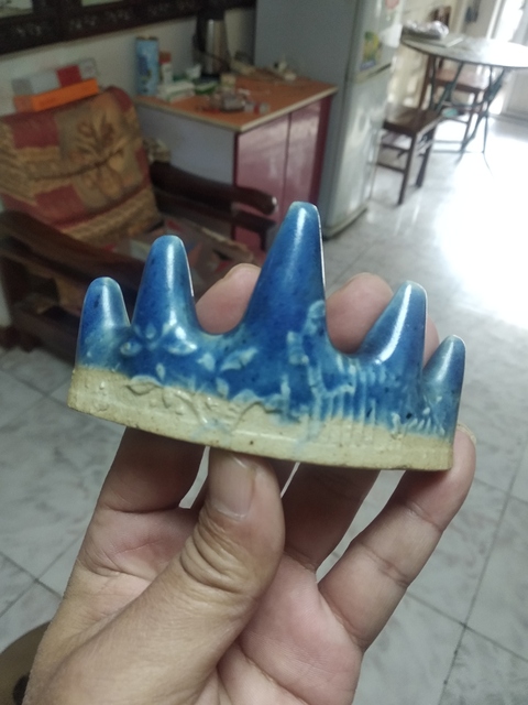 古玩陶瓷藍釉印花筆山拍賣，當前價格9900元