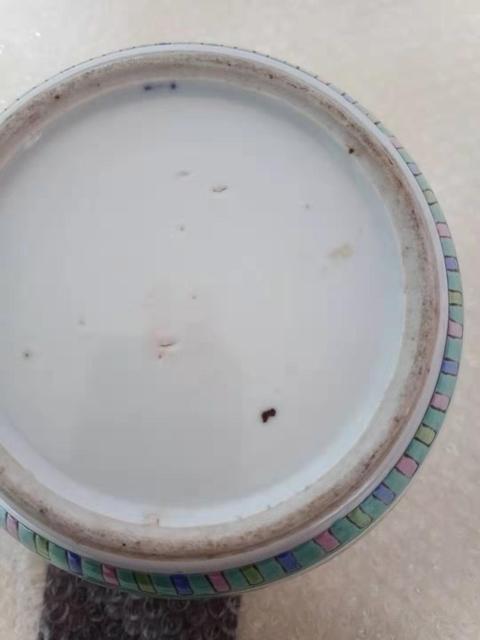 古玩陶瓷粉彩人物蓋罐拍賣，當前價格16880元