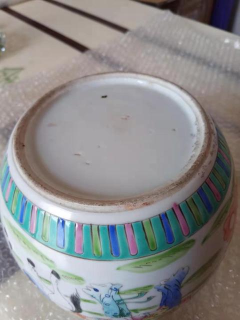 古玩陶瓷粉彩人物蓋罐拍賣，當前價格16880元