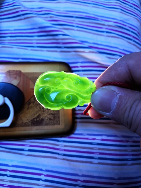 古玩玉器如意墜拍賣，當前價格12800元