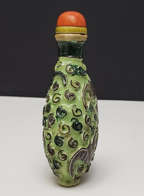 古玩陶瓷粉彩堆塑福壽紋鼻煙壺拍賣，當前價格11800元