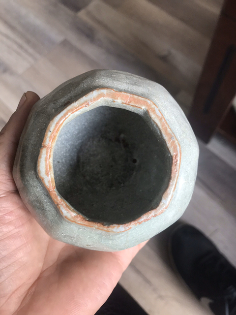 古玩陶瓷青釉罐拍賣，當(dāng)前價(jià)格8900元