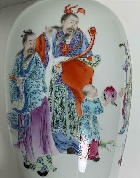 古玩陶瓷粉彩福祿壽三星紋瓶拍賣，當(dāng)前價(jià)格9900元