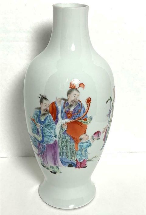 古玩陶瓷粉彩福祿壽三星紋瓶拍賣，當(dāng)前價(jià)格9900元