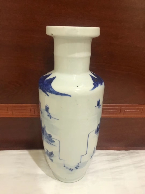 古玩陶瓷青花山水紋棒槌瓶拍賣，當前價格8900元