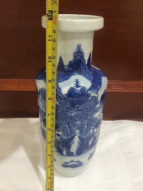 古玩陶瓷青花山水紋棒槌瓶拍賣，當前價格8900元