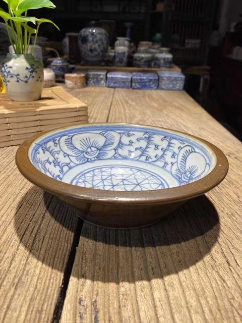 古玩陶瓷青花盆拍賣，當前價格12890元