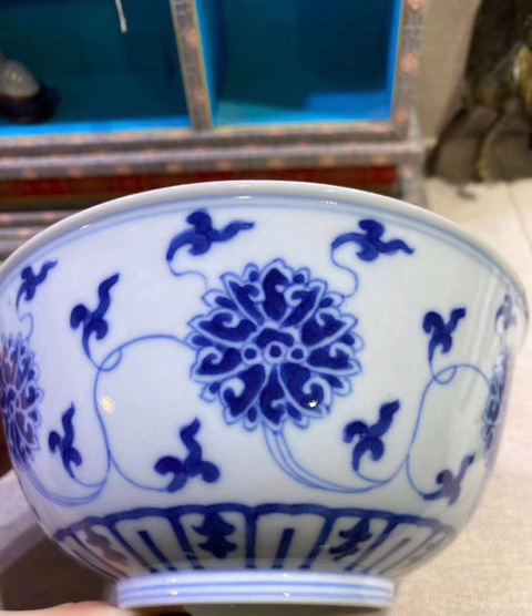 古玩陶瓷青花碗拍賣，當(dāng)前價格11800元