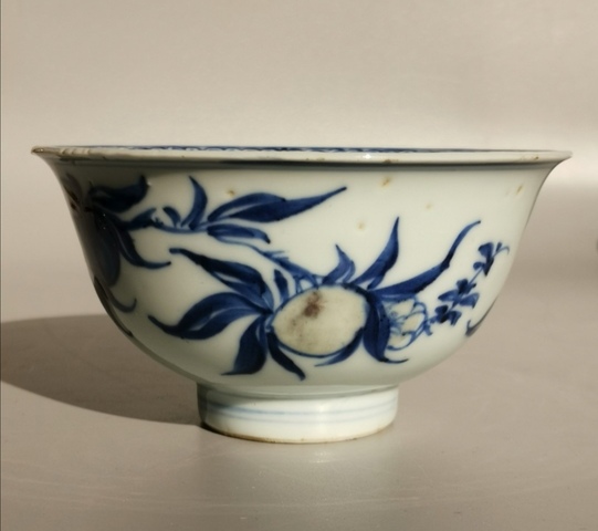 古玩陶瓷青花釉里紅桃紋碗拍賣，當前價格8800元