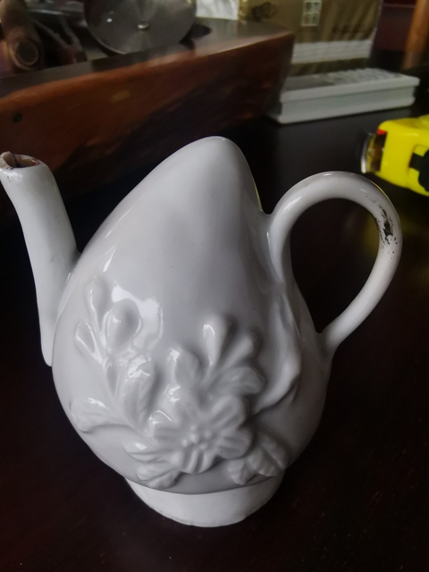 古玩陶瓷白釉印?；ɑ芗y倒流壺拍賣，當前價格7800元