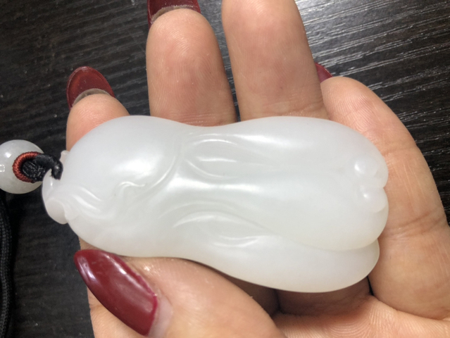 古玩玉器玉掛件拍賣，當(dāng)前價(jià)格13990元