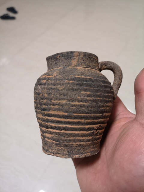 古玩陶瓷執壺拍賣，當前價格398元