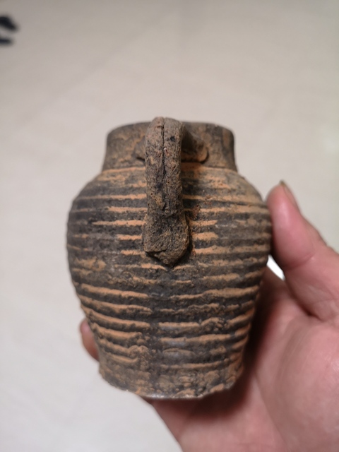 古玩陶瓷執壺拍賣，當前價格398元