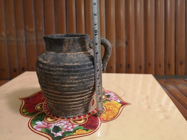 古玩陶瓷執壺拍賣，當前價格398元