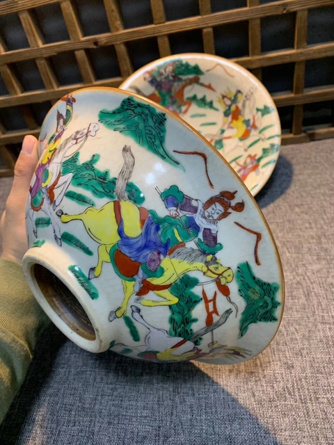 古玩陶瓷哥釉五彩碗拍賣，當(dāng)前價(jià)格18000元