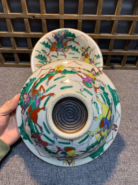 古玩陶瓷哥釉五彩碗拍賣，當(dāng)前價(jià)格18000元