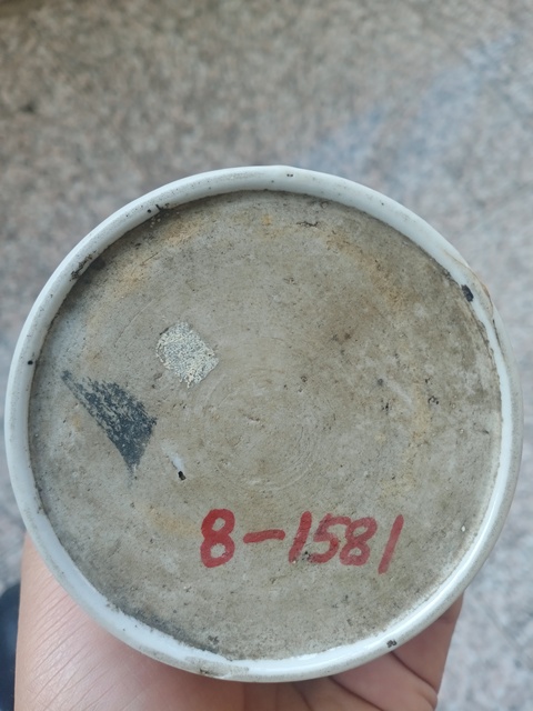 古玩陶瓷博古圖青花筆筒拍賣,當前價格1999元