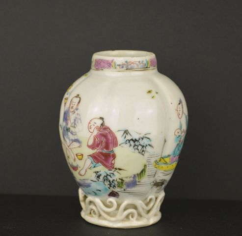 古玩陶瓷粉彩漁家樂人物故事紋蓋罐拍賣，當前價格7000元