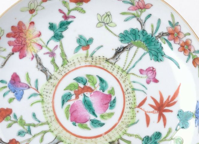 古玩陶瓷粉彩四季花卉紋花口盤拍賣，當前價格15000元