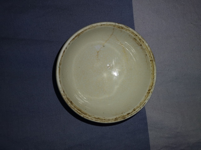 古玩陶瓷哥釉地五彩拍賣，當(dāng)前價(jià)格8000元